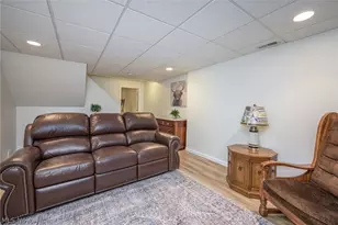 812 Martindale Dr, Tallmadge, OH 44278 - Photo 23