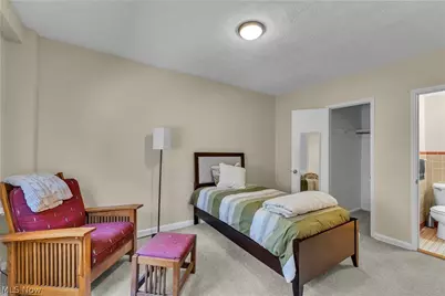 19015 Van Aken Boulevard #311, Huber Heights, OH 44122 - Photo 5
