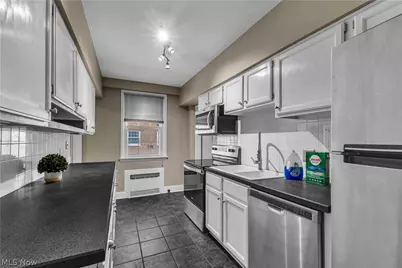 19015 Van Aken Boulevard #311, Huber Heights, OH 44122 - Photo 11