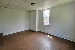 419 Bryant Ave, Cambridge, OH 43725 - Photo 9