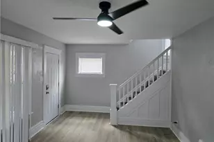 976 Neptune Ave, Akron, OH 44301 - Photo 7