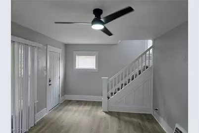 976 Neptune Avenue, Akron, OH 44301 - Photo 7