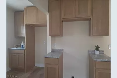 1023 Portage Trail, Cuyahoga Falls, OH 44221 - Photo 9