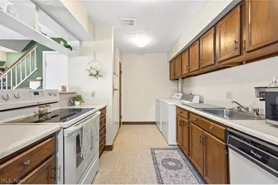 277 Canterbury Lane #D-34, Medina, OH 44256 - Photo 7