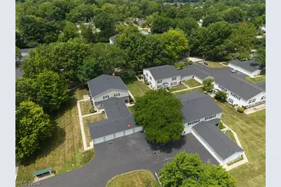 277 Canterbury Lane #D-34, Medina, OH 44256 - Photo 17