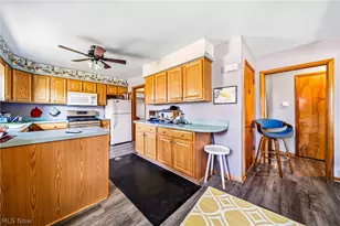240 Russell Rd, Conneaut, OH 44030 - Photo 23