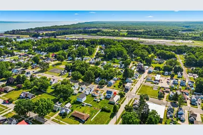 240 Russell Road, Conneaut, OH 44030 - Photo 11