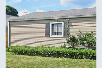 1555 Hay Avenue, Coshocton, OH 43812 - Photo 11