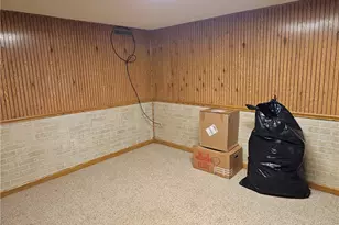 1555 Hay Ave, Coshocton, OH 43812 - Photo 7