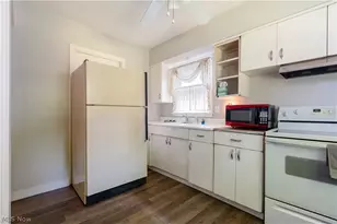 2256 Bailey Rd, Cuyahoga Falls, OH 44221 - Photo 9