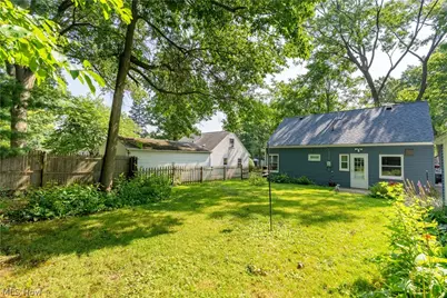 2256 Bailey Road, Cuyahoga Falls, OH 44221 - Photo 27