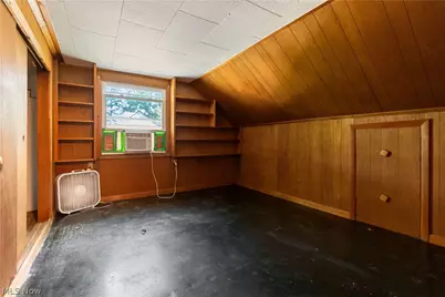 2256 Bailey Road, Cuyahoga Falls, OH 44221 - Photo 21
