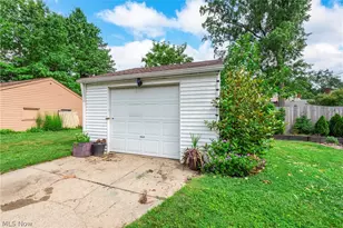16800 Pilgrim Ave, Loveland, OH 44111 - Photo 9