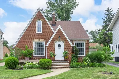 16800 Pilgrim Avenue, Loveland, OH 44111 - Photo 1