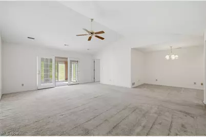 952 Oakbrook Drive, Ashland, OH 44805 - Photo 5