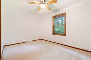 563 Kapity Dr, Mogadore, OH 44260 - Photo 31