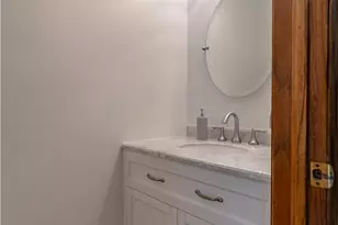 563 Kapity Dr, Mogadore, OH 44260 - Photo 15