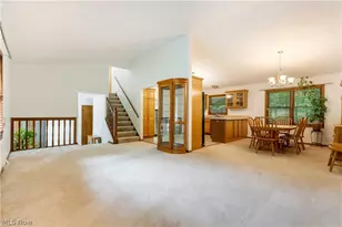 563 Kapity Dr, Mogadore, OH 44260 - Photo 17