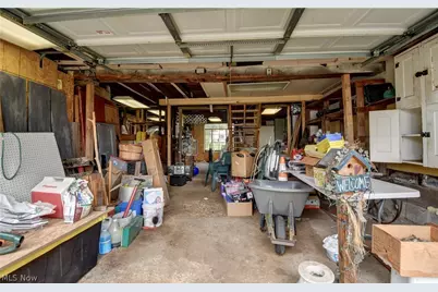 442 Main Street W, Beach City, OH 44608 - Photo 25