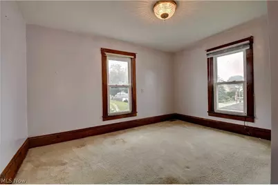 442 Main Street W, Beach City, OH 44608 - Photo 15