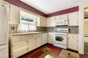 5740 Lake Cable Ave NW, Canton, OH 44718 - Photo 13