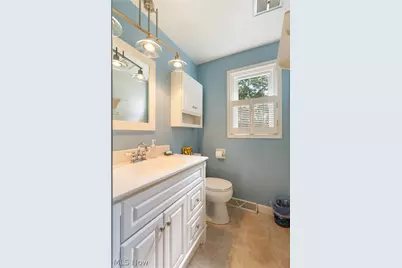 5740 Lake Cable Avenue NW, Canton, OH 44718 - Photo 13