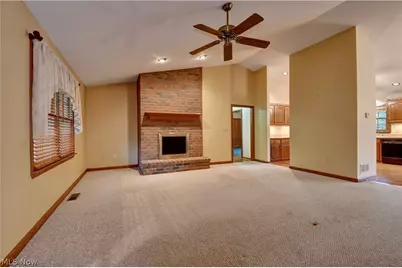207 Sarah Circle NE, Navarre, OH 44662 - Photo 5