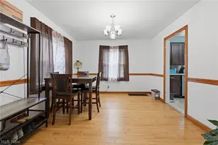 369 E 46th St, Lorain, OH 44052 - Photo 9