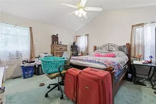 369 E 46th St, Lorain, OH 44052 - Photo 15