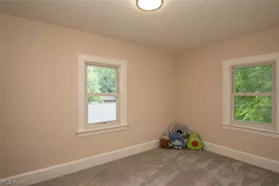 785 Chenoweth Extension, Akron, OH 44319 - Photo 23