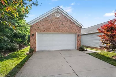 3196 Mariners Island Drive NW, Canton, OH 44708 - Photo 21