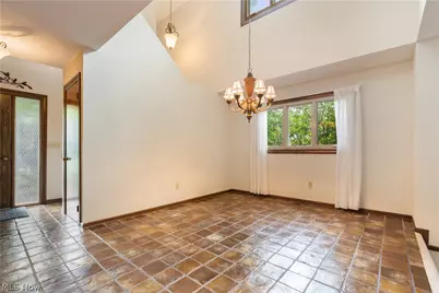 322 Great Oaks Trail, Wadsworth, OH 44281 - Photo 27
