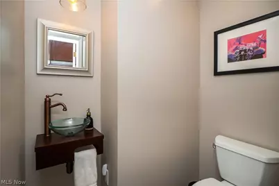 2810 Brentwood Close Street NW, Canton, OH 44708 - Photo 31