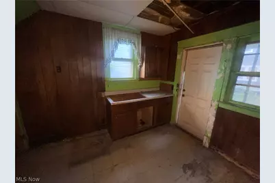 9118 Hillock Avenue, Loveland, OH 44108 - Photo 13