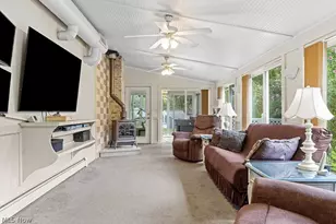 2151 Beach Dr, Akron, OH 44312 - Photo 27