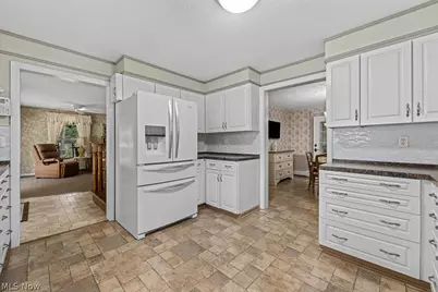 2151 Beach Drive, Akron, OH 44312 - Photo 11