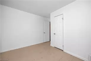 7800 Denison Ave, Loveland, OH 44102 - Photo 17
