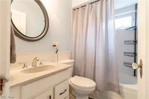 224 Summit St SE, North Canton, OH 44720 - Photo 21