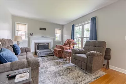 224 Summit Street SE, North Canton, OH 44720 - Photo 7