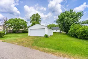 224 Summit St SE, North Canton, OH 44720 - Photo 27