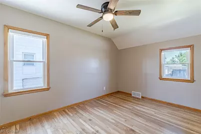 12408 Sprecher Avenue, Loveland, OH 44135 - Photo 11