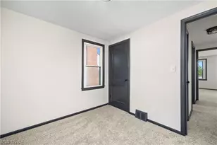 46175 Middle Ridge Rd, Amherst, OH 44001 - Photo 25