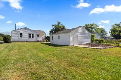 46175 Middle Ridge Road, Amherst, OH 44001 - Photo 35