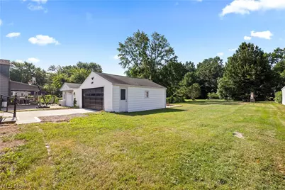 46175 Middle Ridge Road, Amherst, OH 44001 - Photo 33