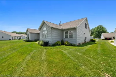 126 Augusta Drive, Elyria, OH 44035 - Photo 7