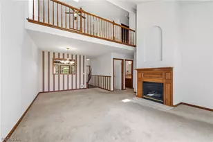 126 Augusta Dr, Elyria, OH 44035 - Photo 13