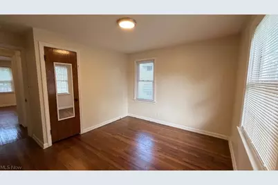 2042 13th Street, Cuyahoga Falls, OH 44223 - Photo 23