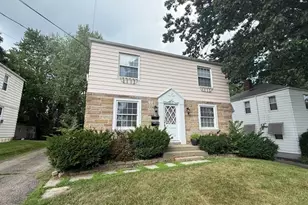 2042 13th St, Cuyahoga Falls, OH 44223 - Photo 3