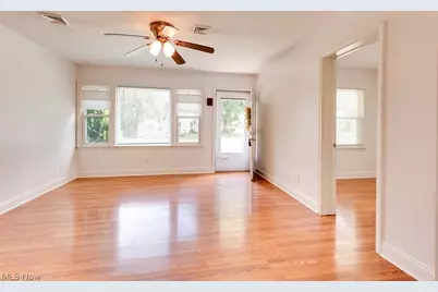 349 Stanford Street, Akron, OH 44314 - Photo 5