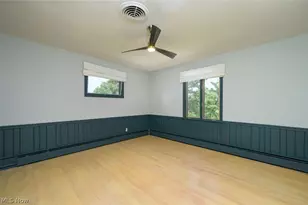2072 Hartville Rd, Mogadore, OH 44260 - Photo 25